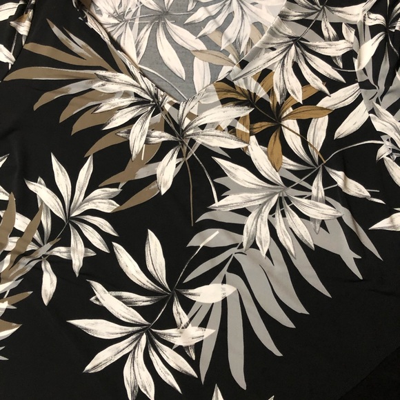 Long shirt playful floral print - Picture 4 of 8